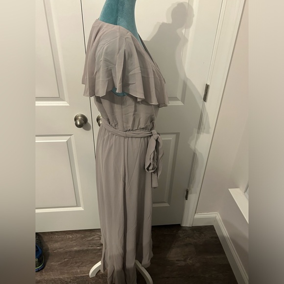 Jess Ruffle Midi Dress NWT - Picture 8 of 10